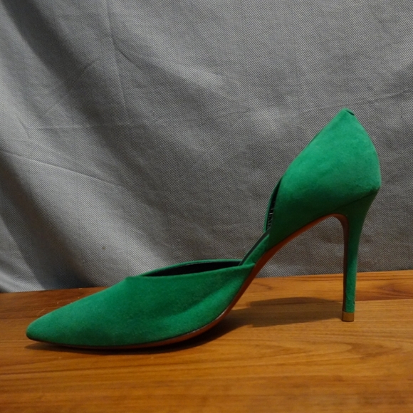 CÉLINE Green Suede D'Orsay Heels, size 38½ - Picture 4 of 10
